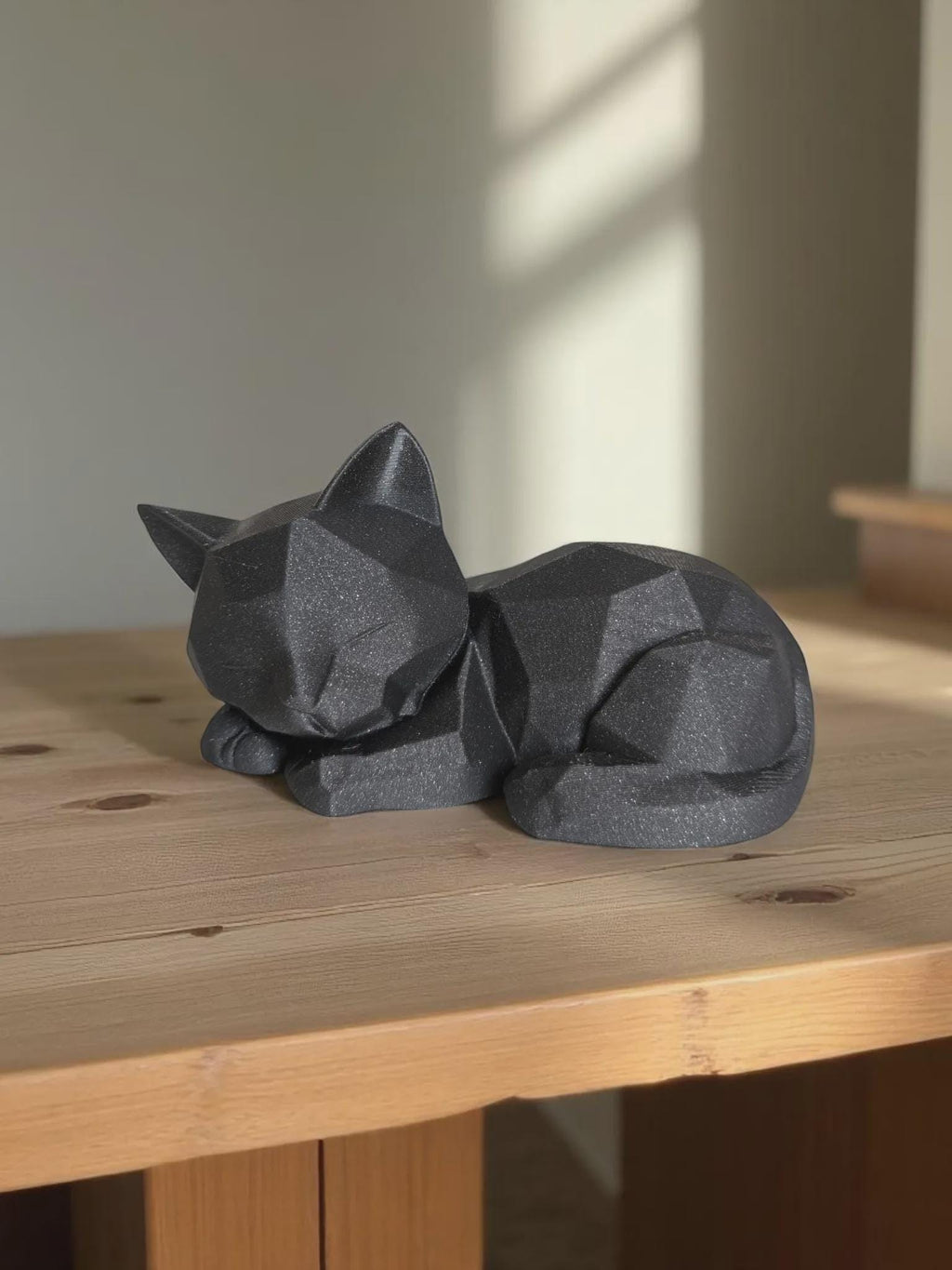 Low Poly Sleeping Cat